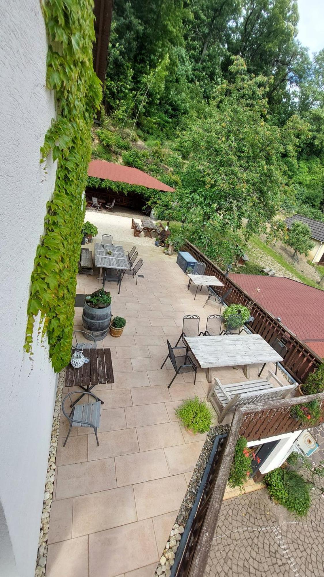 Gaestehaus Gerhardt Schweigen-Rechtenbach Exteriér fotografie