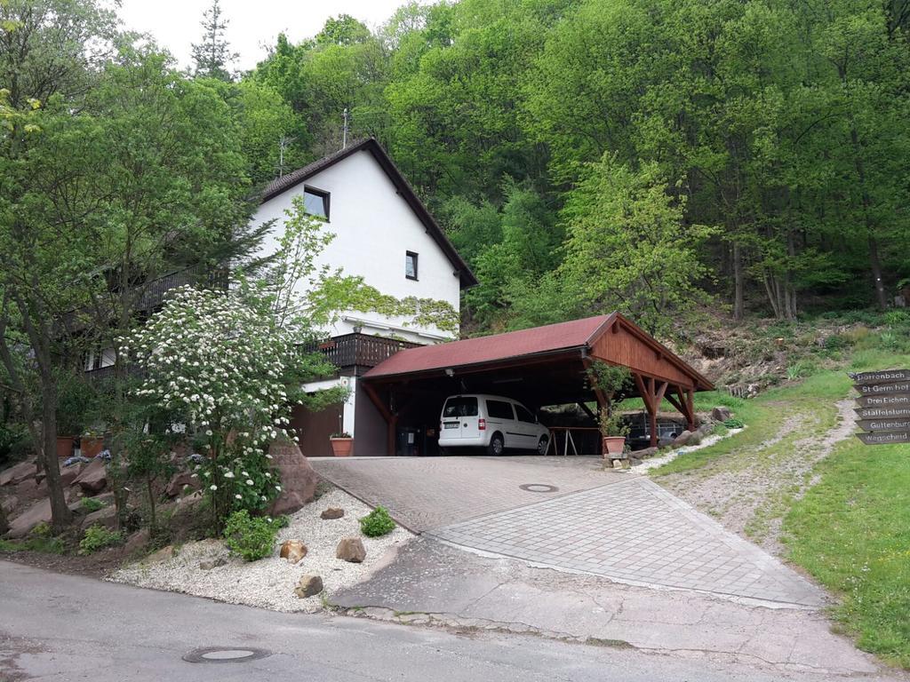 Gaestehaus Gerhardt Schweigen-Rechtenbach Exteriér fotografie
