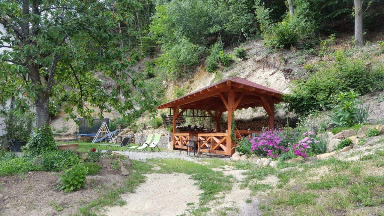 Gaestehaus Gerhardt Schweigen-Rechtenbach Exteriér fotografie